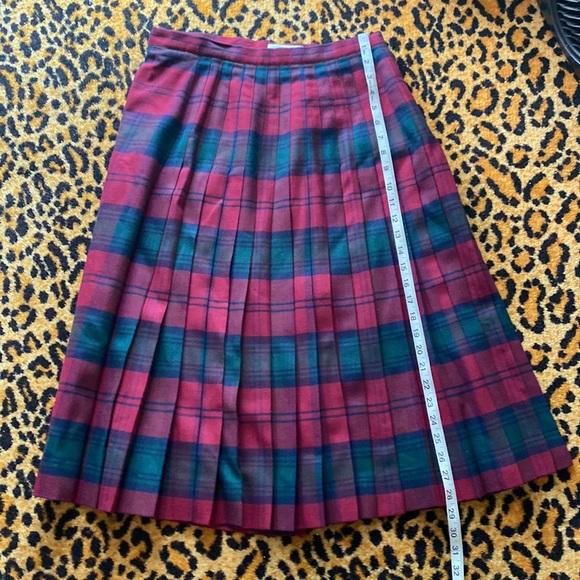 Vintage “The Scotch House” plaid wrap around buckle knee length kilt size 12 - Picture 14 of 14